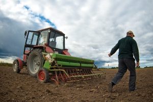 Seimas pagaliau apsisprendė dėl žemės pardavimo saugiklių