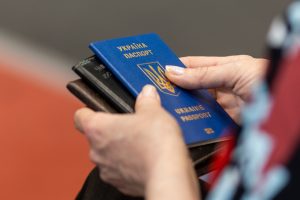 Užimtumo tarnyba: mokytis lietuvių kalbos pageidauja dešimtadalis dirbančių ukrainiečių