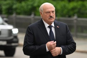 Pasiligojęs A. Lukašenka pareiškė, kad greitai nemirs ir visiems dar ilgai reikės su juo kankintis