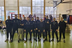 Lietuvos bokso rinktinė olimpinei atrankai ruošis pajėgiame turnyre Bulgarijoje
