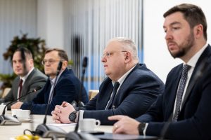 Seimo VSD pranešėjo komisijos susitikimas su buvusiu STT pareigūnu neįvyks: kvies į kitą posėdį