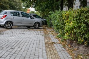 Šaligatvis akliesiems – neįveikiamas iššūkis?