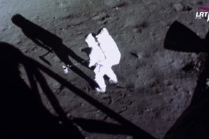 Su kokiais pavojais susidūrė ant Mėnulio nusileidę astronautai?