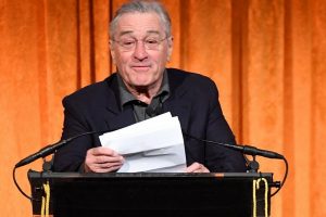 Aktoriaus R. de Niro priklausančiam restoranui atsiųstas įtartinas paketas