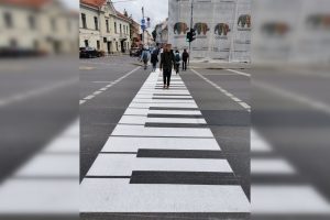 Unikali iniciatyva: perėja šalia MO muziejaus tapo pianino klavišais