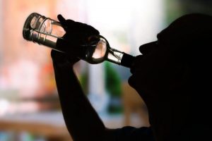 Seimo Biudžeto ir finansų komitetas nusprendė: alkoholio akcizas didės