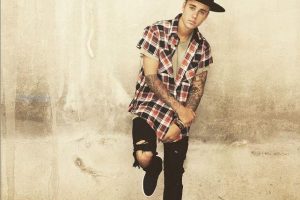J. Bieberis pademonstravo nuogą užpakaliuką