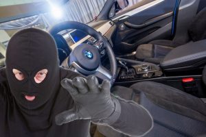 Kaune pavogtas BMW rastas apardytas: nuostolis – per 36 tūkst. eurų