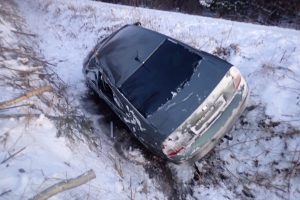 Kėdainiuose pavogtu automobiliu ilgai nesidžiaugė 