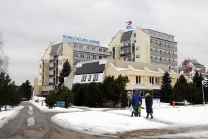 Palangoje ligonis žuvo iškritęs iš ligoninės balkono
