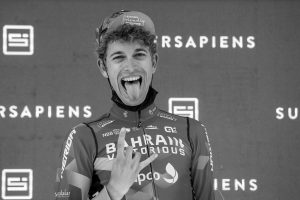 Nuo sužalojimų, patirtų per avariją „Tour de Suisse“, mirė šveicarų dviratininkas