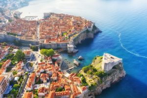 Dubrovnikas jau nepajėgia susidoroti su turistų srautu