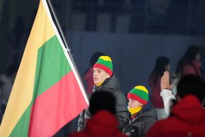 Jaunimo žiemos olimpinių žaidynių atidaryme plazdėjo ir Lietuvos trispalvė