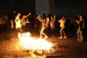 Per ugnies šventę Irane įsižiebė nauji protestai 
