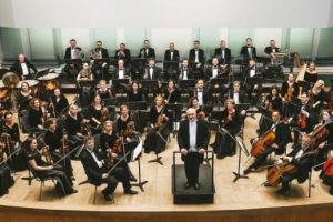 Kauno simfoninis orkestras per tiesioginę transliaciją kvies mėgautis klasikine muzika