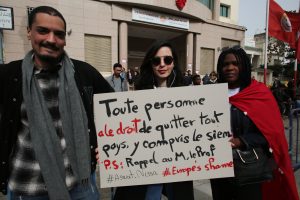 Tunise šimtai protestuotojų pasmerkė rasizmą