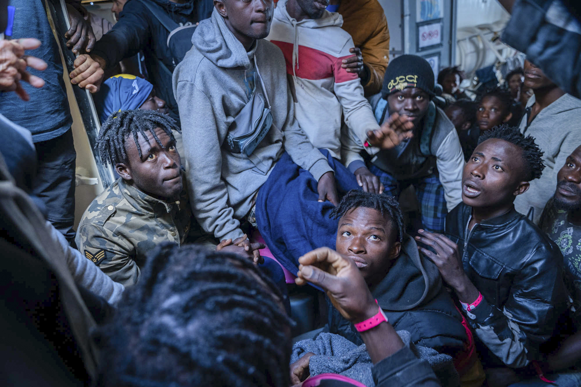 L’Italia è accusata di rifiutarsi illegalmente di accogliere i migranti