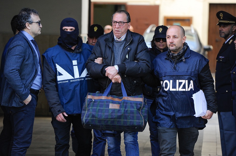 Media: il boss mafioso più ricercato Messina Denaro arrestato in Italia