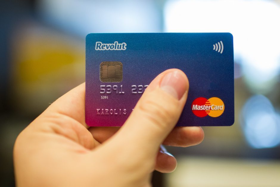 „Revolut“: kaip susisiekti su klientų aptarnavimo tarnyba?