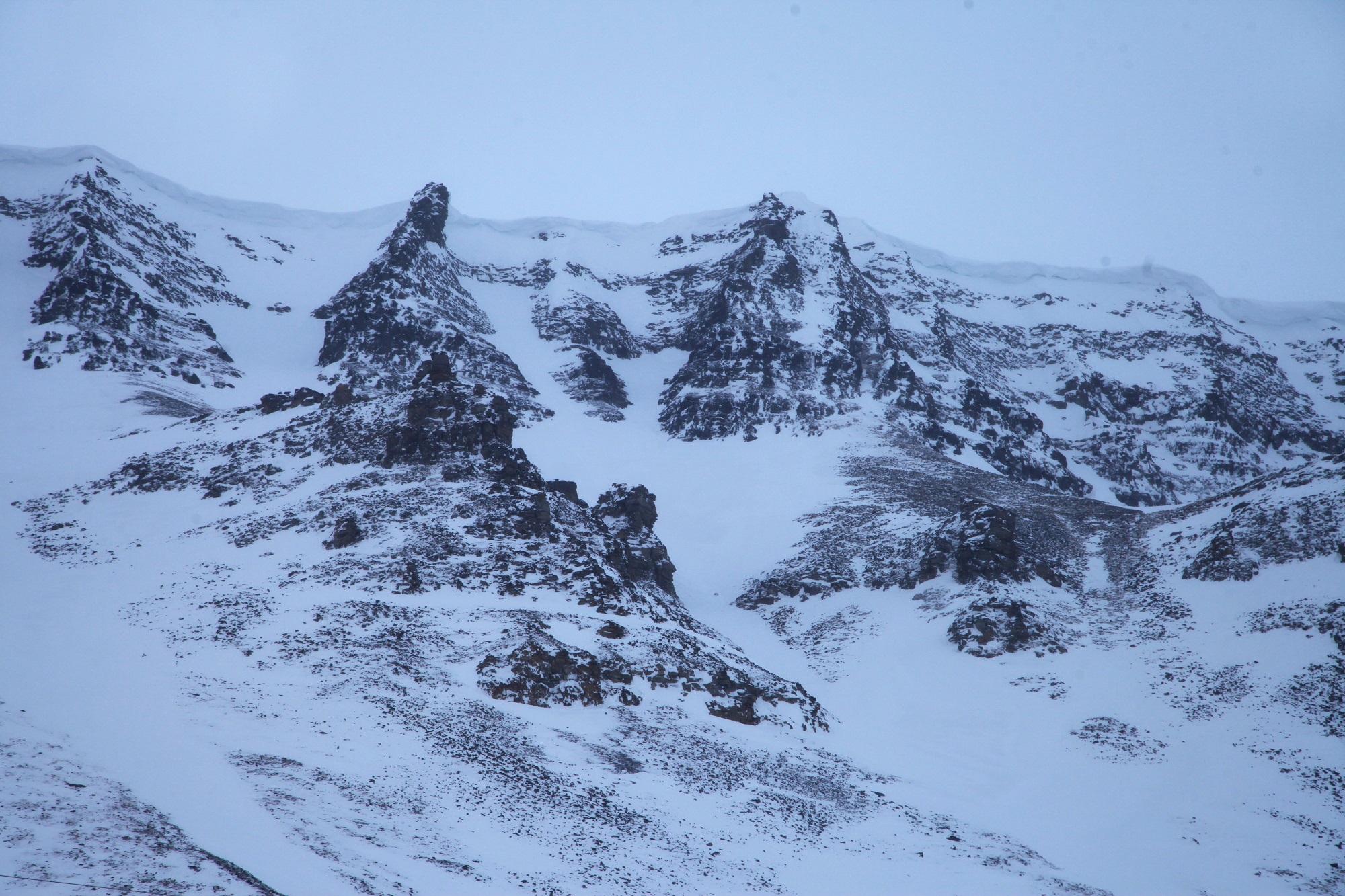 Fire personer, inkludert utenlandske turister, omkom i tre snøskred i Norge