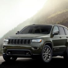 Jubiliejinius metus „Jeep“ pasitinka rekordiniu visureigių pardavimu