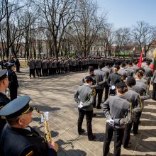 Kadetus sveikinusi D. Grybauskaitė: mums visiems esate pavyzdys