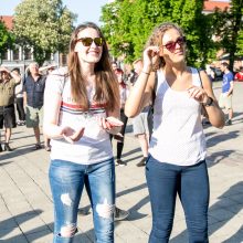 Studentai šėlo su makaronais, indiškais saldėsiais ir „Baltuoju kiru“ 