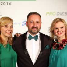 „Metų automobilio 2016“ konkursą laimėjo „Opel Astra“