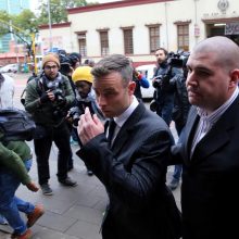 „Palaužtas“ O. Pistorius laukia nuosprendžio už žmogžudystę