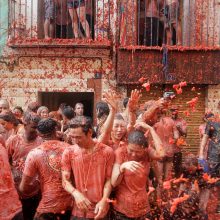 Ispanijos miesteliai tikisi atkartoti „Tomatinos“ festivalio sėkmę