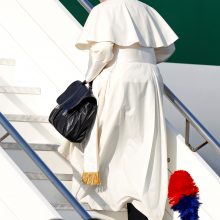 Popiežius pradeda vizitą neramiose Kaukazo šalyse