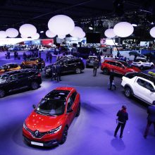 Ženevoje prasideda didžiausia Europoje automobilių paroda