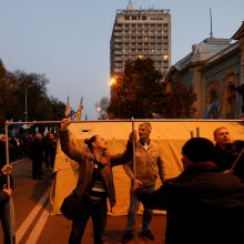 Kijeve per masinį protestą sužeisti keturi žmonės