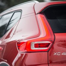 „Volvo XC40“ jau testuojamas ir Lietuvos gatvėse