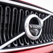 „Volvo XC40“ jau testuojamas ir Lietuvos gatvėse