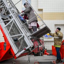 Pragaras Rusijos prekybos centre tęsiasi: žuvusiųjų daugiau nei pusšimtis