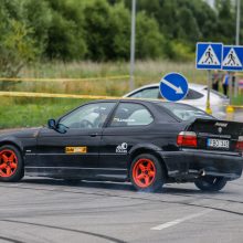 Klaipėdoje griaudėjo automobilių varikliai