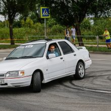 Klaipėdoje griaudėjo automobilių varikliai