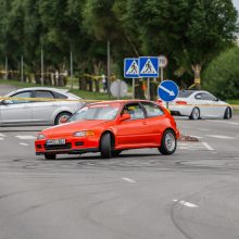 Klaipėdoje griaudėjo automobilių varikliai