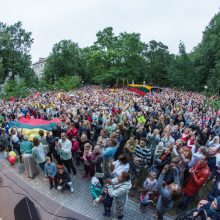 Klaipėdiečiai kartu su viso pasaulio lietuviais giedojo Lietuvos himną