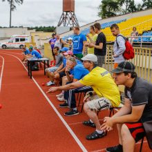 Žmonės su negalia Klaipėdoje mėgavosi galimybe drauge sportuoti