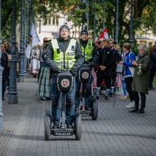 Palanga pražydo ir suskambo tarptautiniu folkloro festivaliu