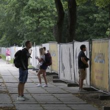 Klaipėdoje per pusdienį išmontuoti sovietmečio paminklai