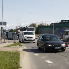 Vairuotojai keiksnoja remonto darbus: Liepų gatvėje – nesibaigiančios spūstys