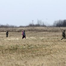 Būrys policininkų ir savanorių ieško dingusio vaikino