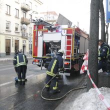 Autobusas stotelėje suvažinėjo moterį