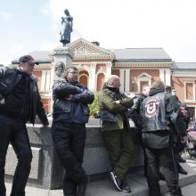 Pajūrio baikeriai atidarė sezoną: suvažiavo daugiau nei pusė tūkstančio