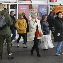 Akcijų ištroškę klaipėdiečiai šturmavo parduotuves