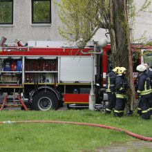 Klaipėdos centre driokstelėjo sprogimas: pro langą iššoko apdegęs žmogus