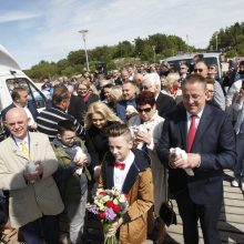 Nuo Palangos tilto į orą pakilo 2019 balandžių